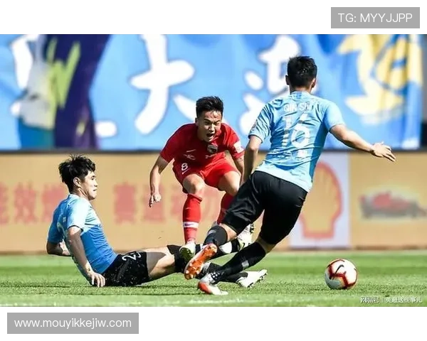 全国锦标赛最新积分榜北京足球队以61分稳居第一名